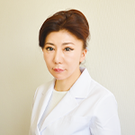中村 朋美 先生