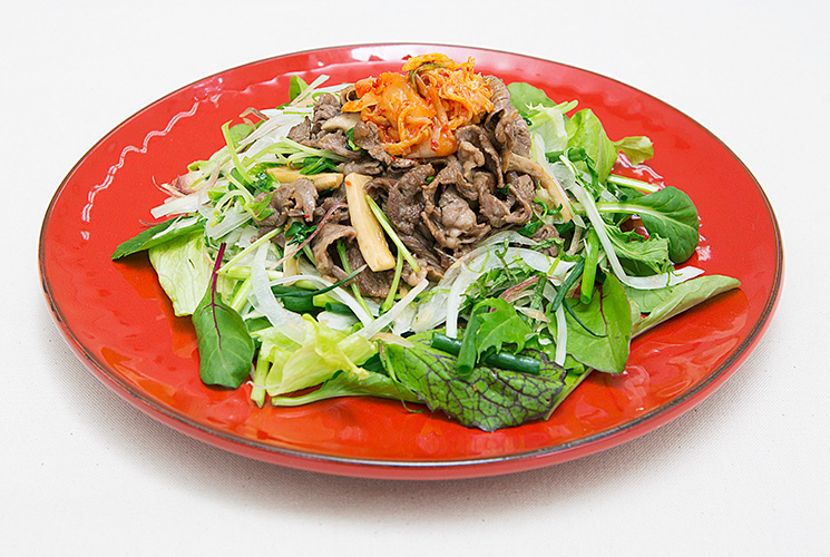 牛肉と香味野菜のサラダ
